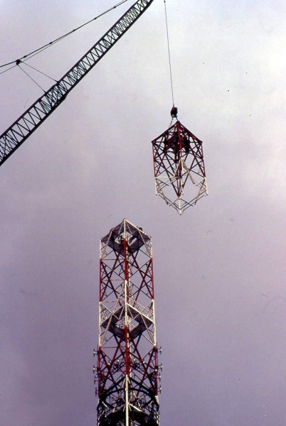 Datei:Abriss alter Fernsehturm Willebadessen 021.JPG