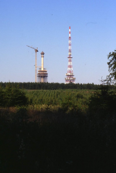 Datei:Bau Fernsehturm Willebadessen 031.JPG