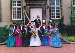 Hofstaat-sebastian-1995.jpg